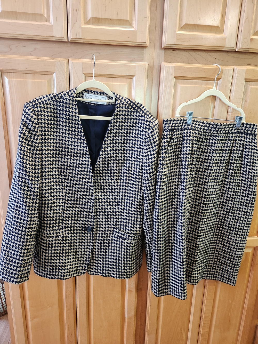 Classic Blue & Cream Houndstooth Women's Blazer and Skirt Set - Tailored Look